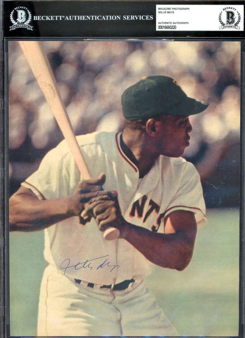 Willie Mays Beckett BAS Slabbed Signed 8x10 Vintage 60`s Photo Autograph Giants