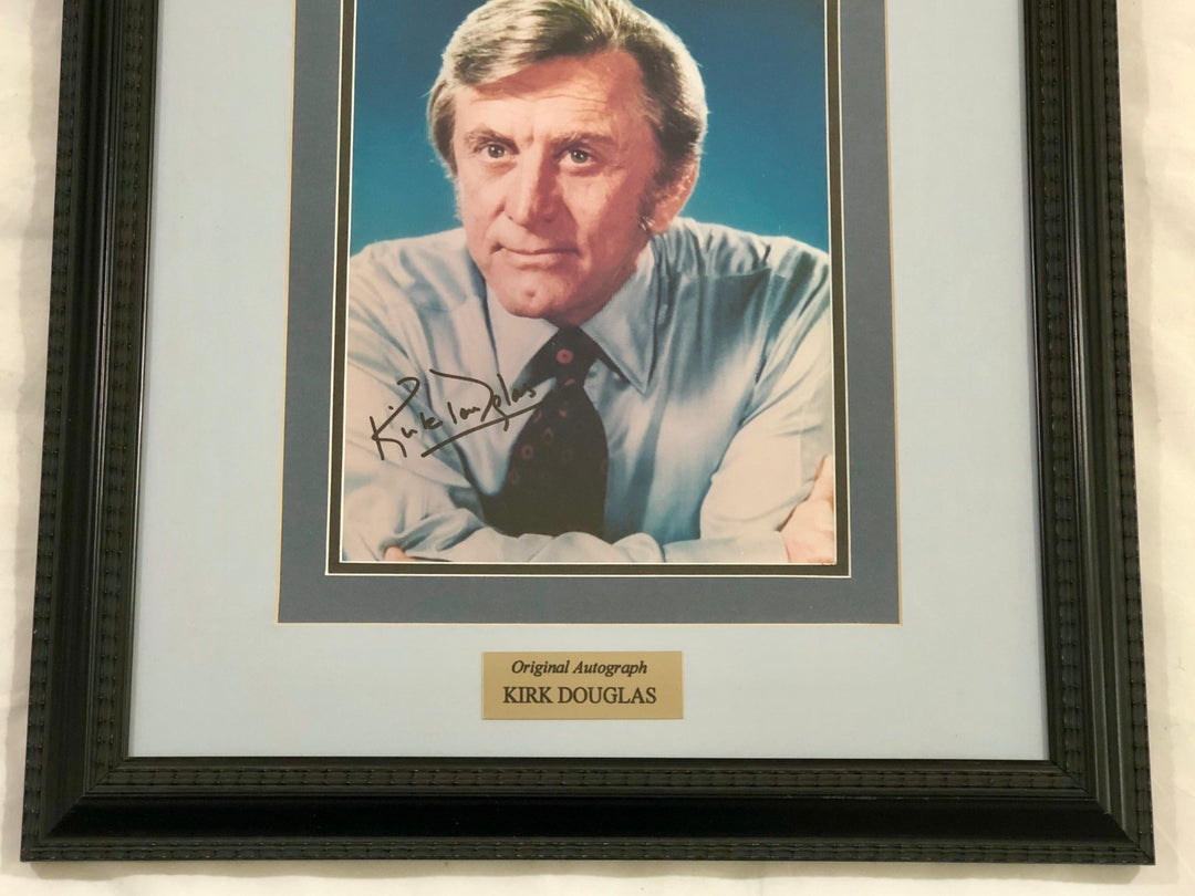 Kirk Douglas Signed 8x10 JSA COA Photo Framed Autograph Spartacus Michael Viking