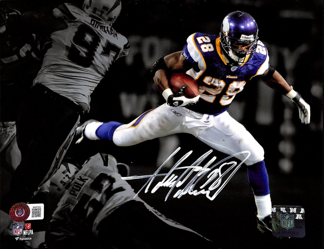 Adrian Peterson Autographed Minnesota Vikings 8x10 Photo Beckett 42533