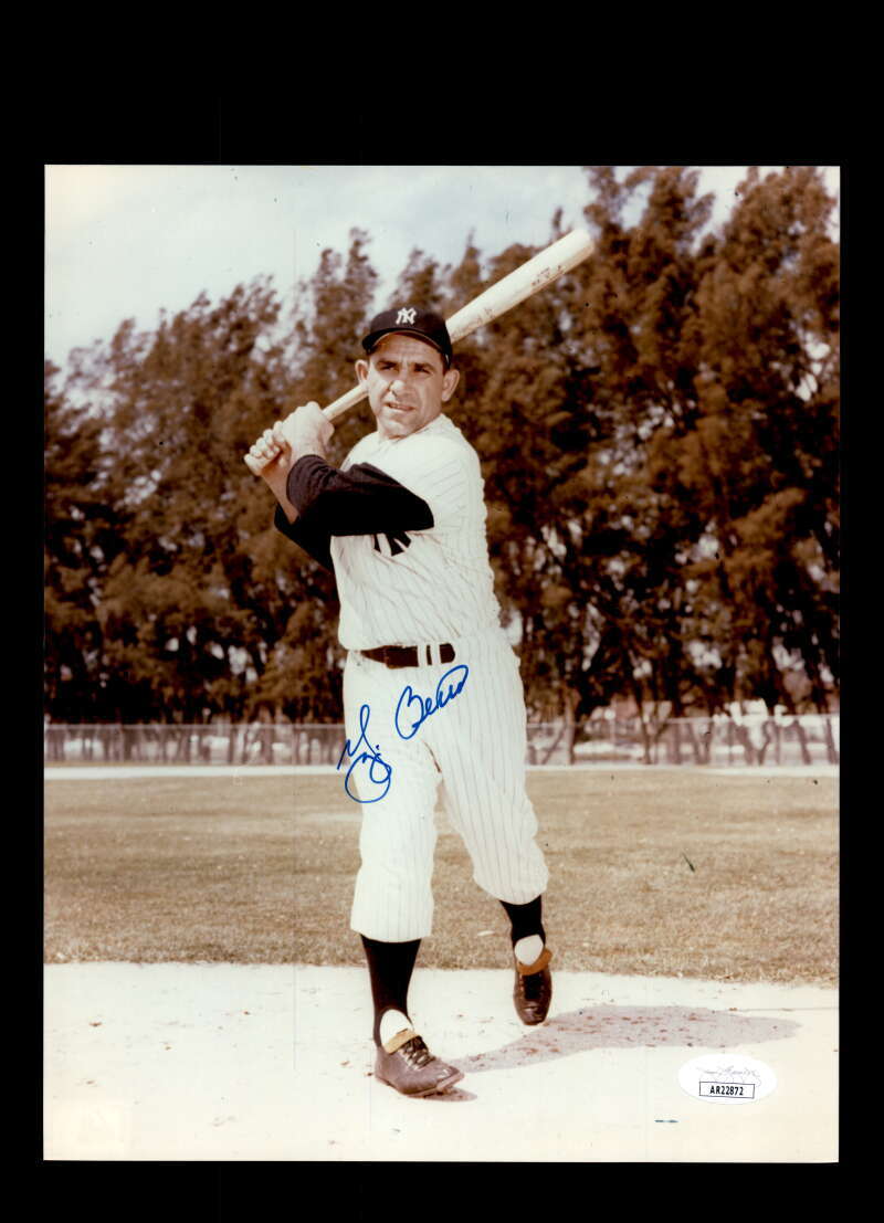 Yogi Berra JSA Coa Signed 8x10 Photo Autograph Yankees