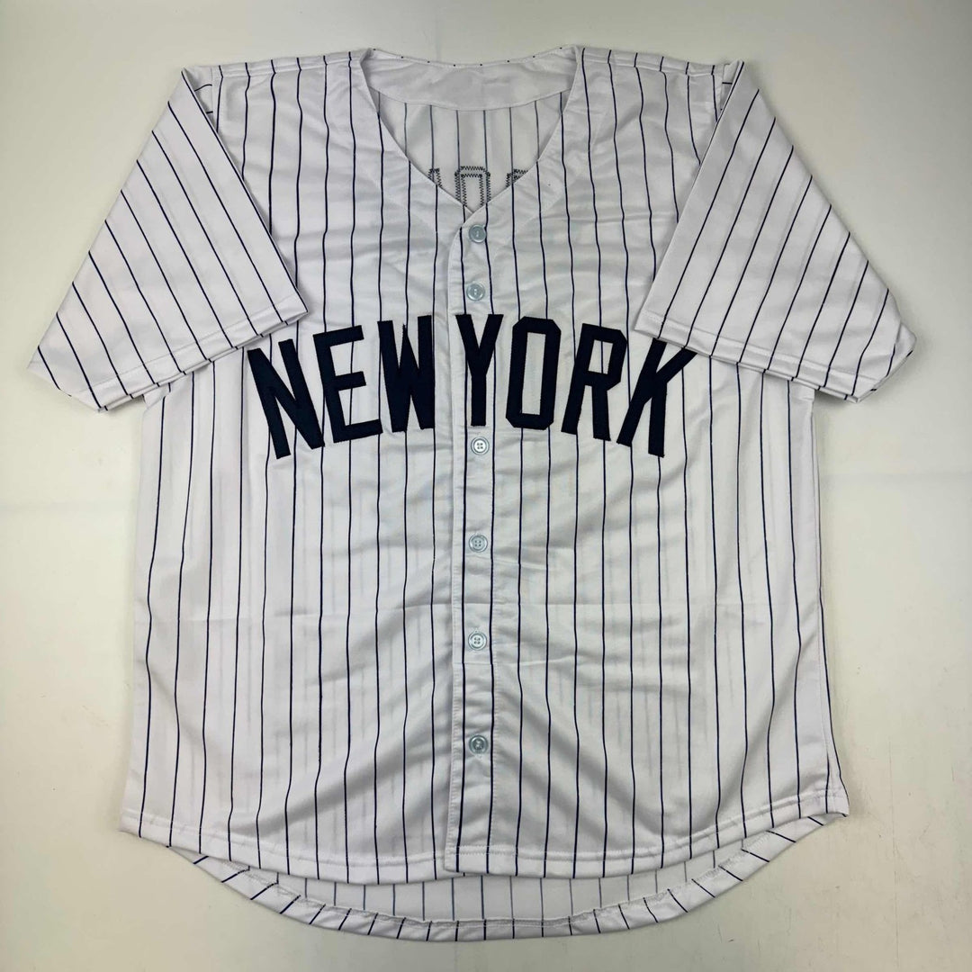 Autographed/Signed Aaron Boone New York Pinstripe Jersey Beckett COA