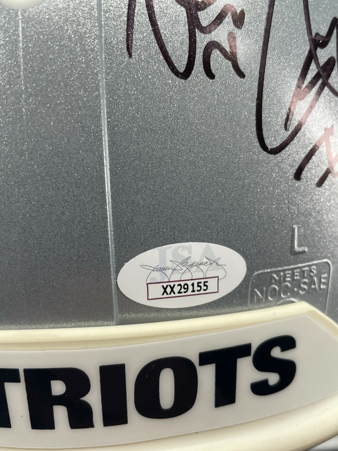 2015-16 New England Patriots Team Signed Helmet JSA COA Tom Brady Gronkowski +33