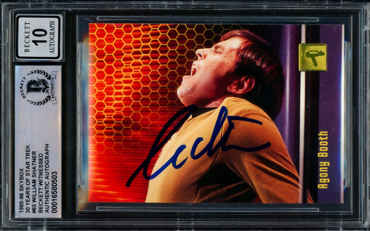 William Shatner Signed 1995-96 Fleer Skybox Card 65 Star Trek Sig 10 Beckett