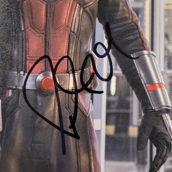 Paul Rudd signed Marvel Ant Man 11x14 photo autograph ~ Beckett BAS Holo