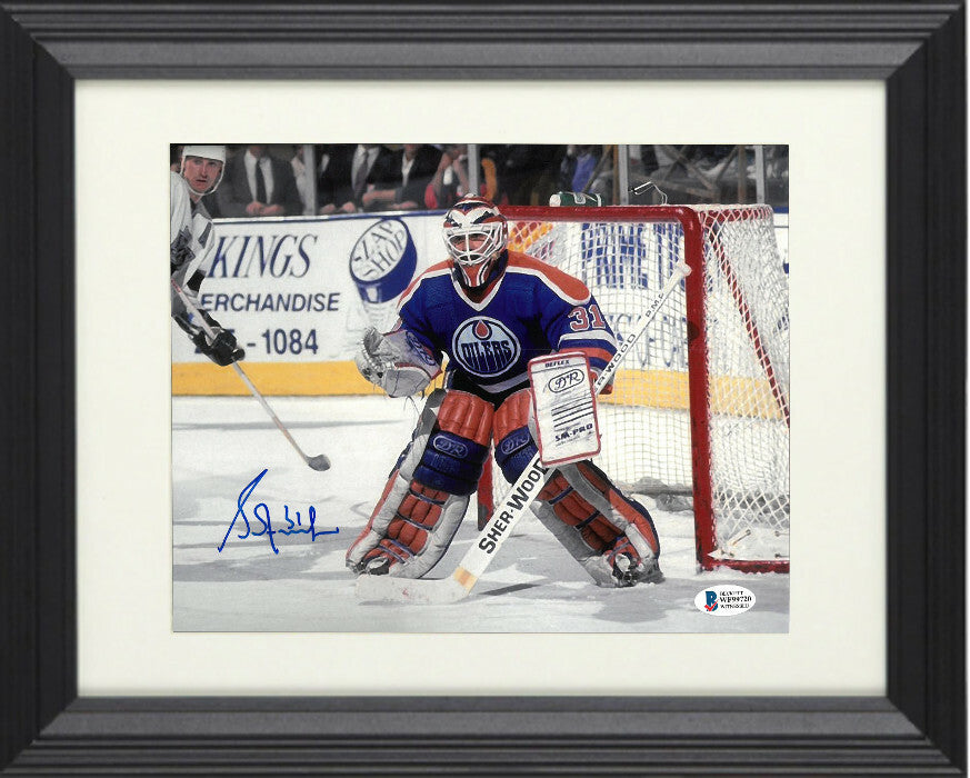 Grant Fuhr signed Edmonton Oilers Hockey 8x10 Photo Framed #31-Beckett Witnessed