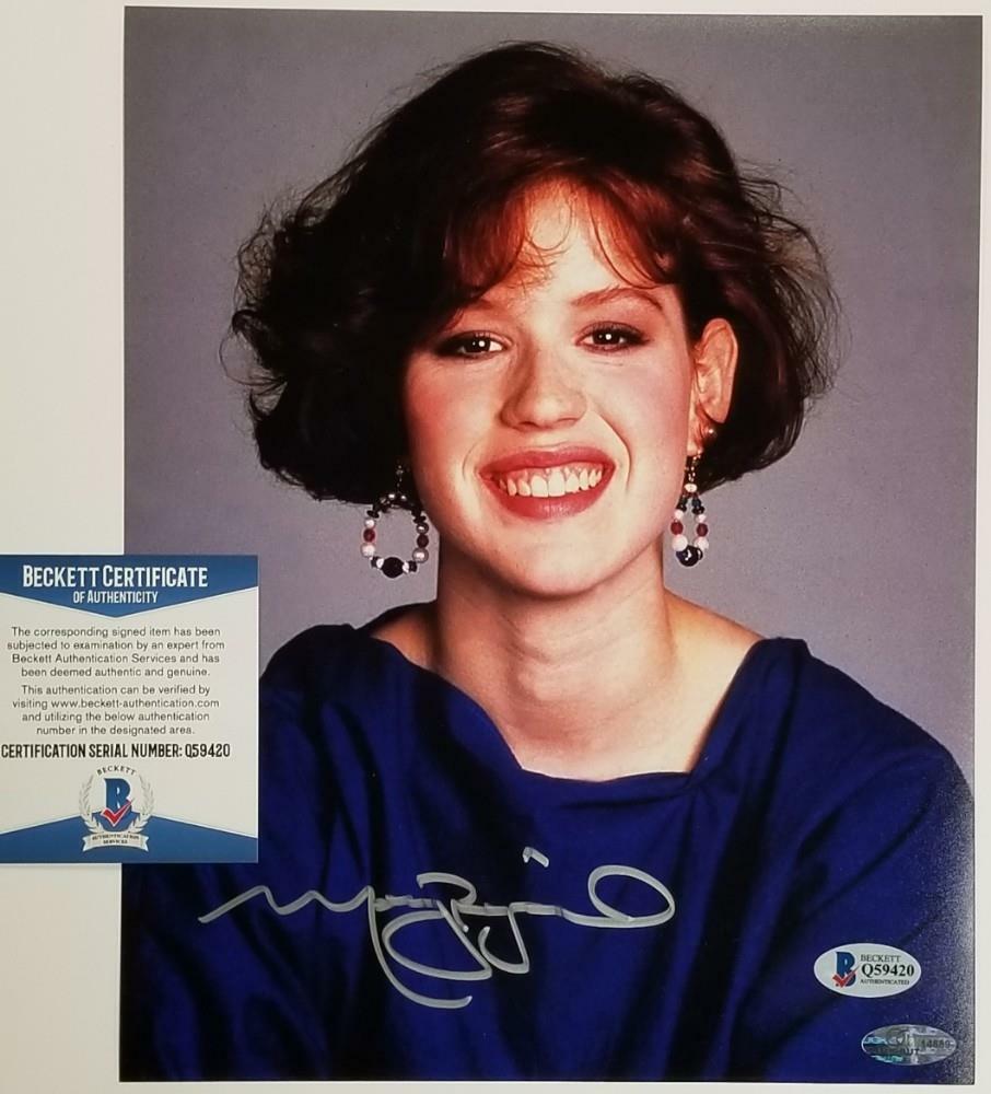 Molly Ringwald signed 8x10 Photo #2 Sixteen Candles Autograph ~ Beckett BAS COA