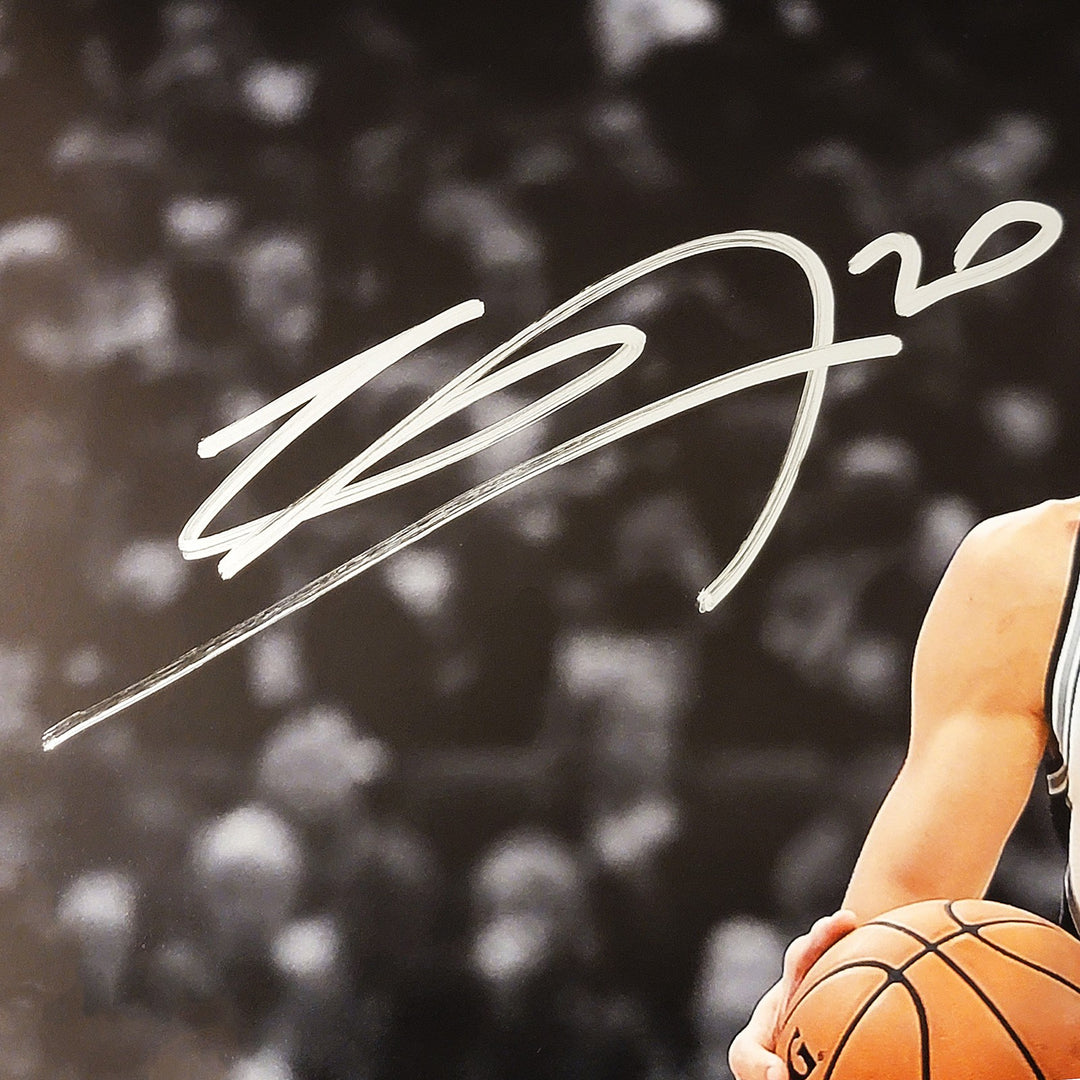 Manu Ginobili Signed 16x20 Photo San Antonio Spurs Beckett BAS Witness