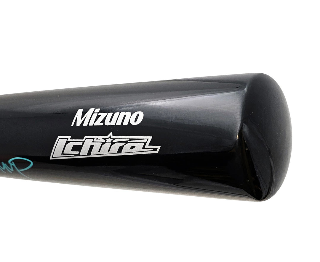 Ichiro Suzuki Signed Black Mizuno Player Model Bat Mariners "01 ROY/MVP" IS Holo