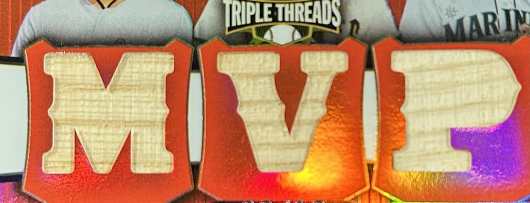 2006 Topps Triple Threads Bat Relic Ichiro Barry Bonds Cal Ripken /18 TTRC-177