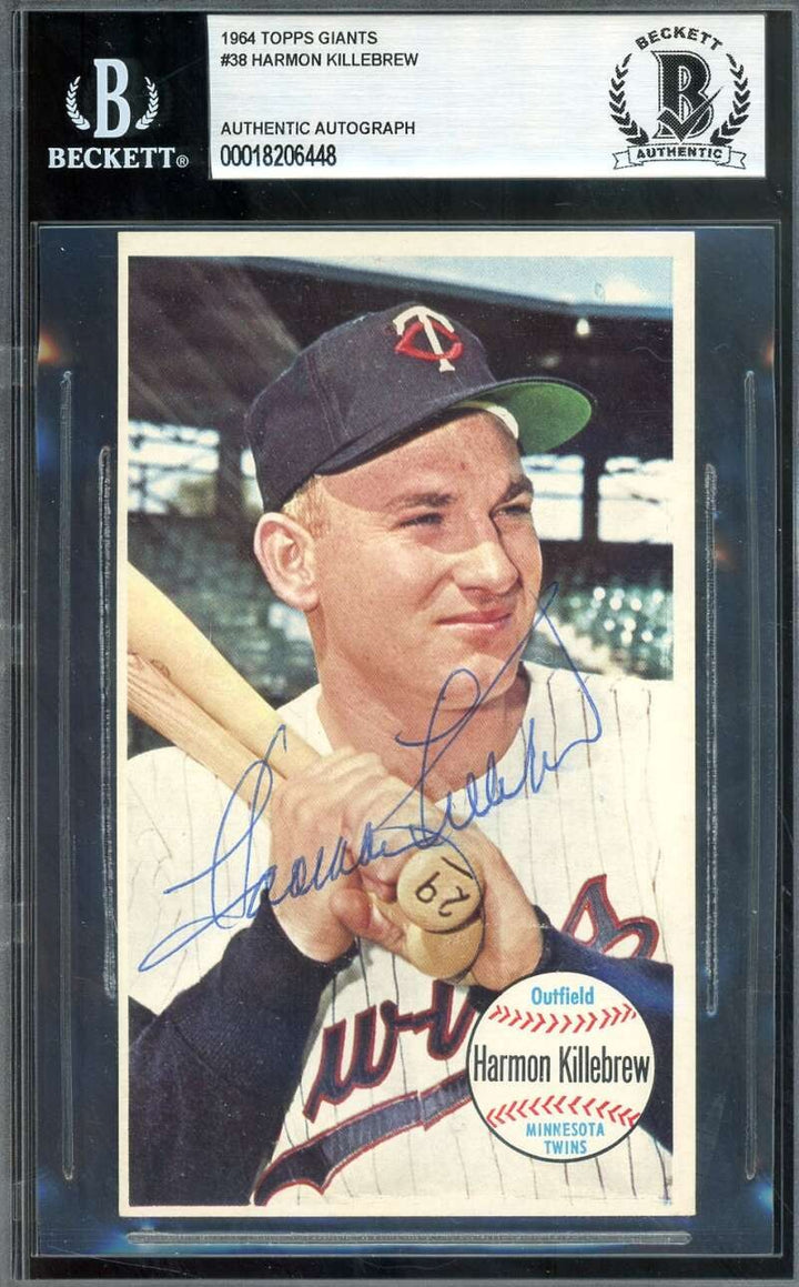 Harmon Killebrew Beckett BAS Vintage Signed 1964 Topps Giants Autograph