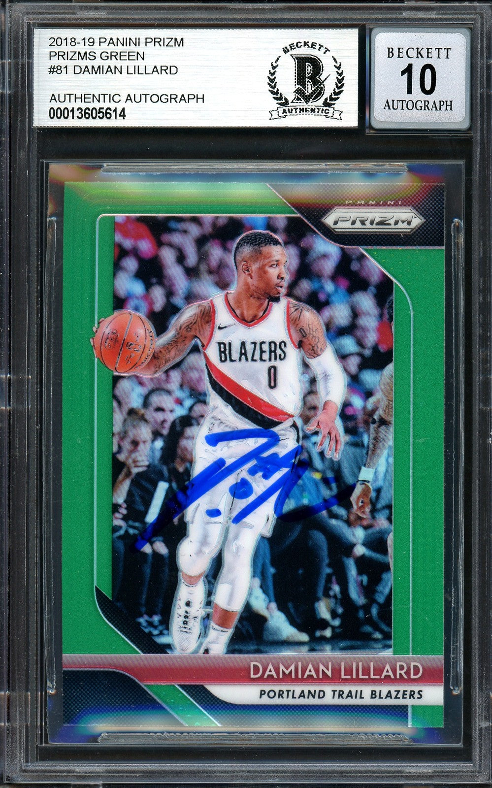 Damian Lillard Auto 2018-19 Panini Prizm Green Card 81 Blazers Sig 10 Beckett
