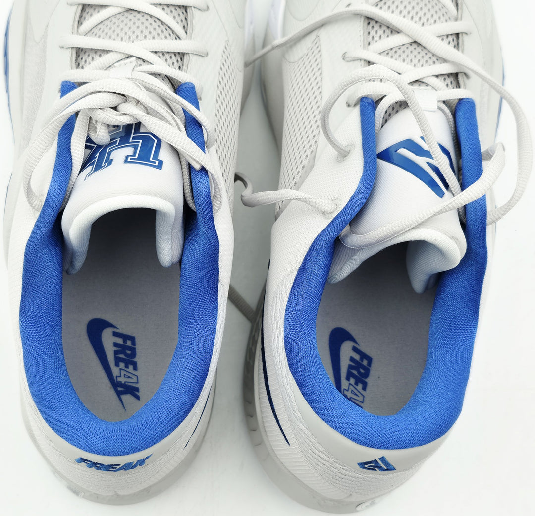 Giannis Auto 2022 PE Promo Kentucky Nike Zoom Freak 4 Game Shoes Size 16 Beckett