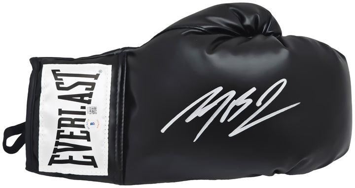 Michael B. Jordan Signed Black Everlast Glove Right Handed RH Beckett Witness