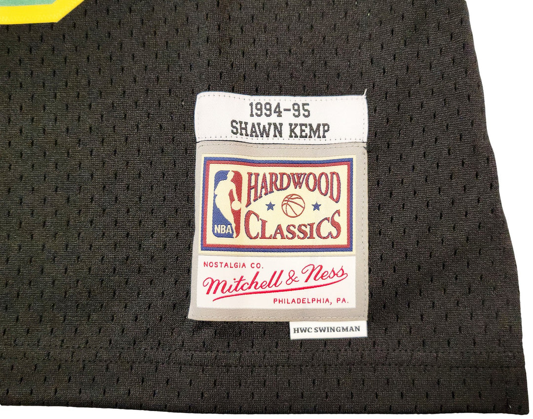 Sonics Shawn Kemp Auto Black AUTH Mitchell Ness HWCs Swingman Jersey L Reign Man