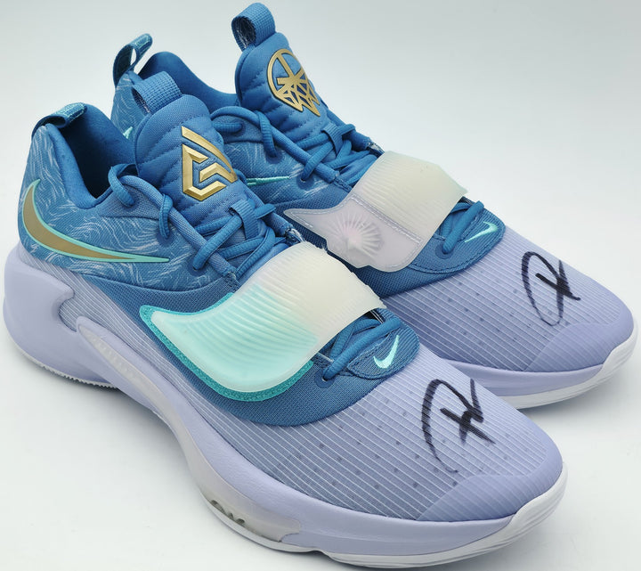Giannis Antetokounmpo Auto Signed Nike Zoom Freak 3 Shoes Bucks Size 16 Beckett