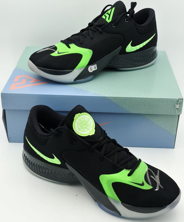 Giannis Signed 2024 PE Promo Nike Zoom Freak 6 Shoes Size 17 BAS Witness