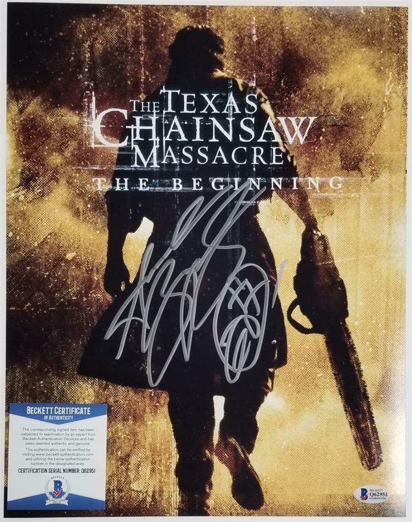 Andrew Bryniarski signed Texas Chainsaw Massacre 11x14 Photo #1 ~Beckett BAS COA