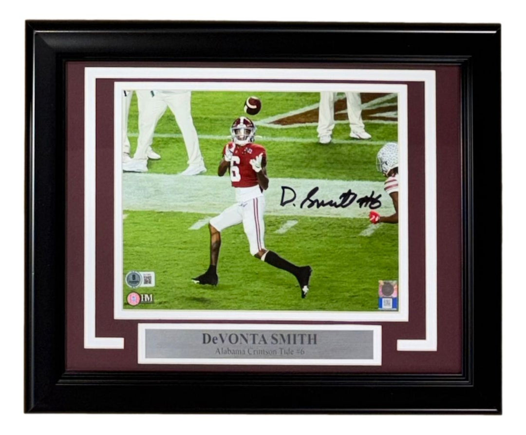 Devonta Smith Signed Framed 8x10 Alabama Crimson Tide Photo BAS