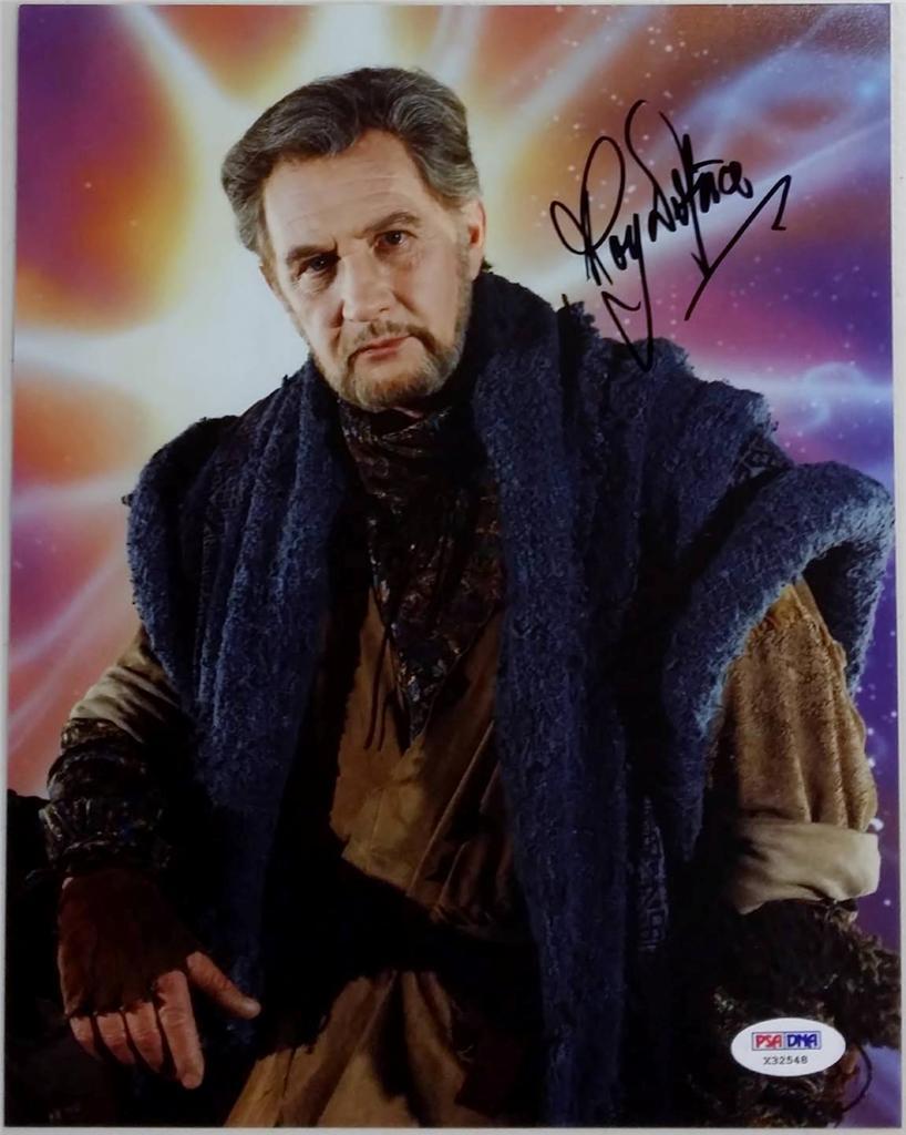 Roy Dotrice Signed Beauty And The Beast 8x10 Photo ~ PSA/DNA COA ~ A Auto