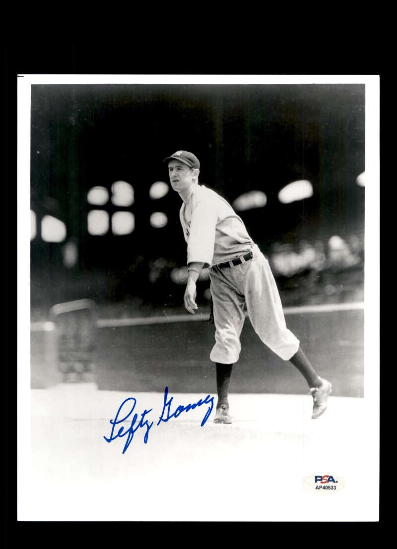 Lefty Gomez PSA DNA Signed 8x10 Photo Autograph