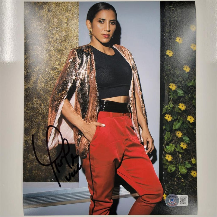 Yokasta Yoka Valle signed Boxing 8x10 photo #9 autograph ~ Beckett BAS Holo