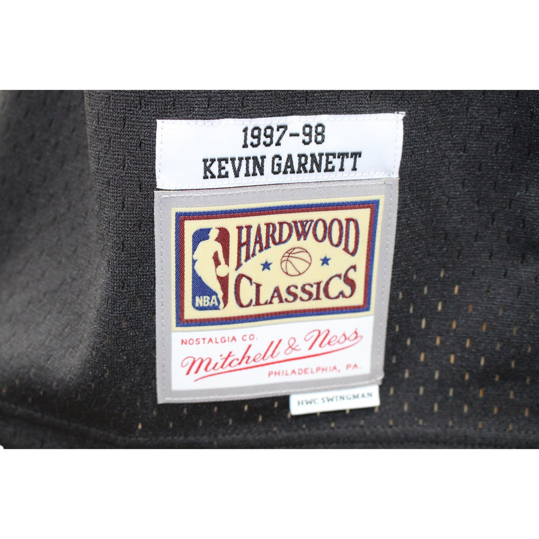 Kevin Garnett Signed Mitchell&Ness Minnesota Timberwolves Jersey L Beckett 50865