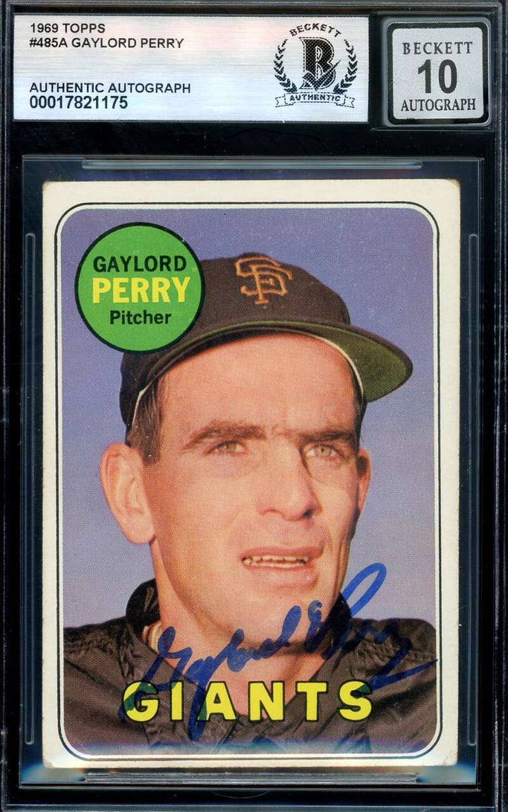 Gaylord Perry Gem Mint 10 Beckett BAS Signed 1969 Topps Autograph