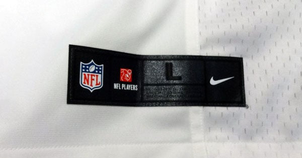 Seattle Seahawks Russell Wilson Signed White Nike Twill Jersey Size L RW Holo