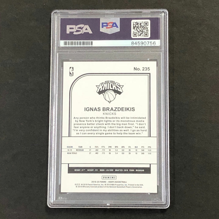 2019-20 NBA Hoops #235 Ignas Brazdeikis Signed AUTO PSA Slabbed RC Knicks