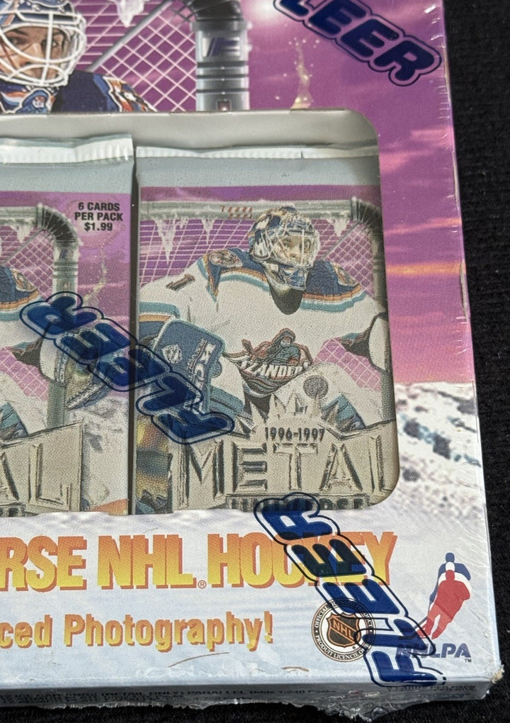 1996-97 Fleer Metal Universe Hockey Factory Sealed Retail Box 18 Packs Inserts
