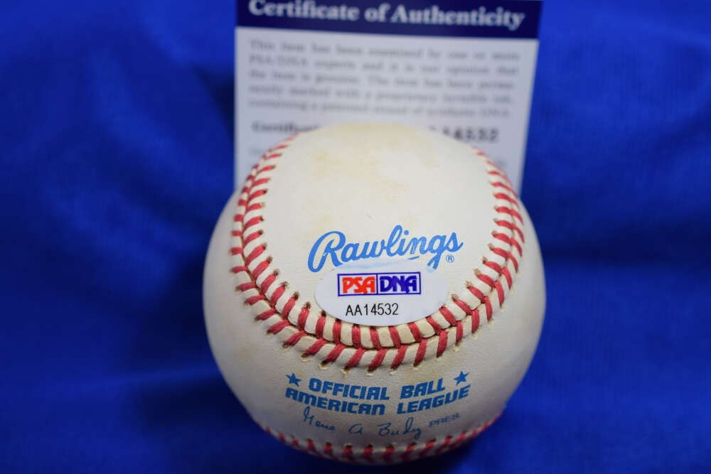 Yogi Berra PSA DNA Coa Signed American League OAL Autographed Baseball