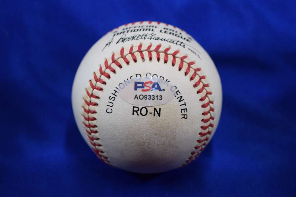 Andre Dawson PSA DNA Autograph National League Signed Baseball