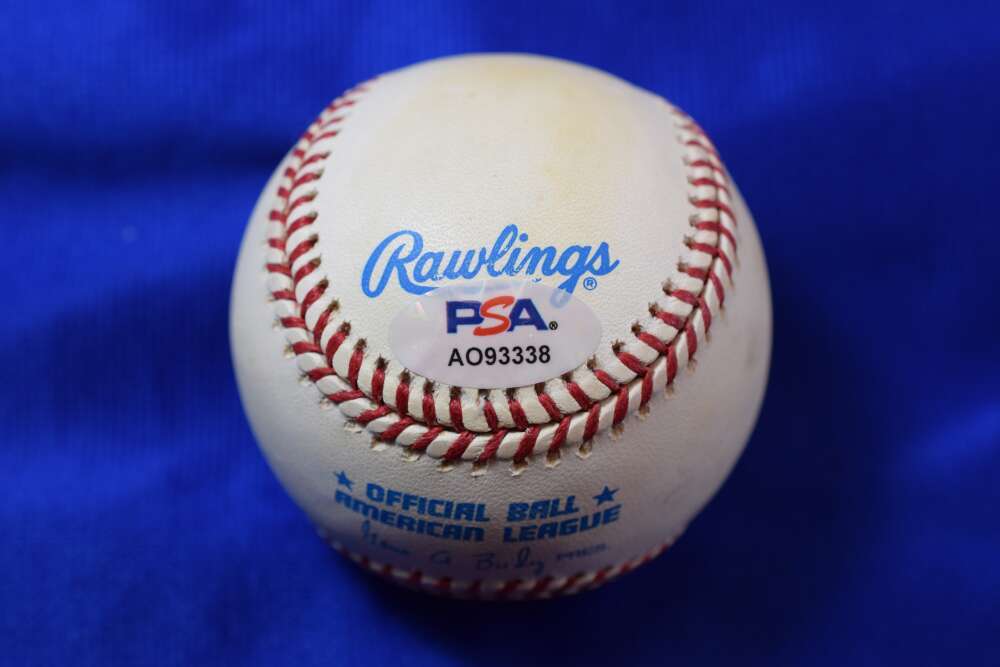 Lou Piniella PSA DNA Autograph American League Signed Baseball MOY 1995