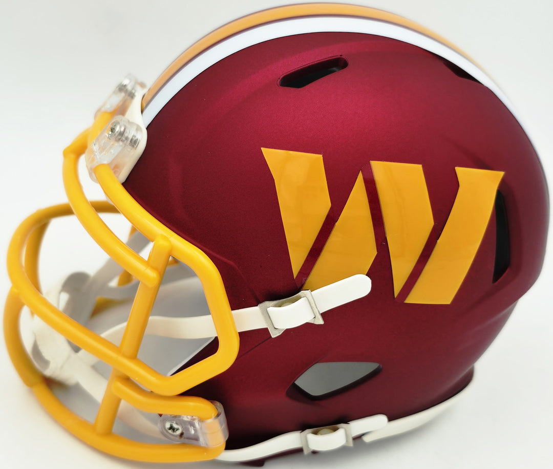 Mike Sainristil Auto Commanders Maroon 2025 Alt Speed Mini Helmet Beckett Wit