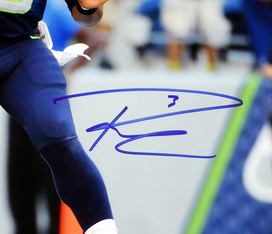 Russell Wilson Autographed Signed 16x20 Photo Seattle Seahawks RW Holo