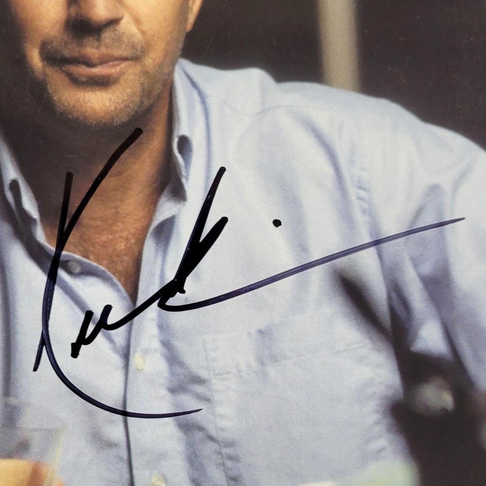 Kevin Costner signed 8x10 photo autograph Field of Dreams Untouchables ~ JSA