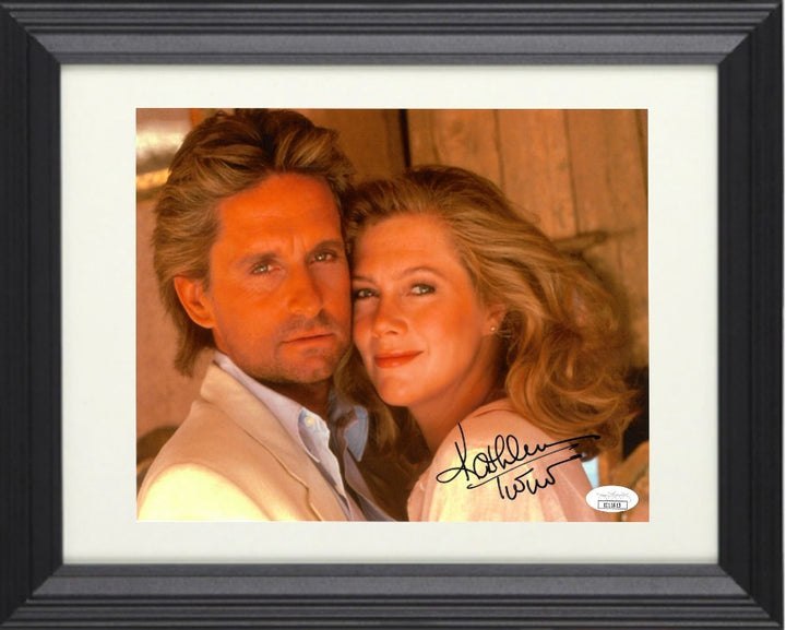 Kathleen Turner signed 1985 The Jewel of the Nile 8x10 Photo Michael Douglas JSA