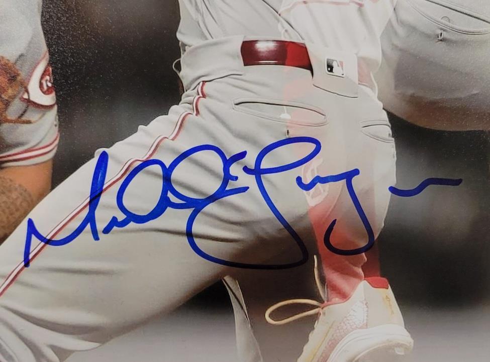 Michael Lorenzen signed Cincinnati Reds 11x14 Photo auto ~ Beckett BAS Witness