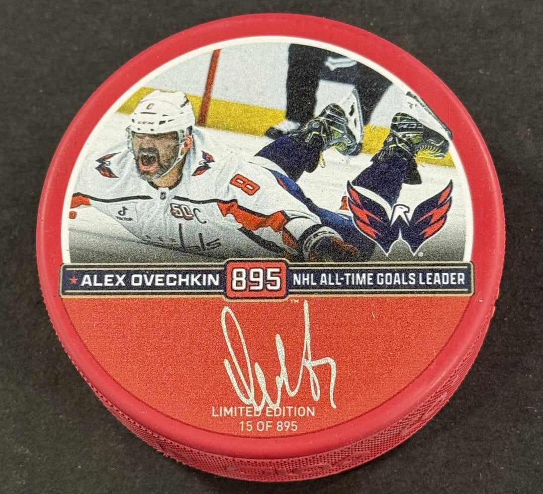 Alexander Ovechkin Signed Capitals 895 Record Goal Logo Puck Auto Fanatics Coa