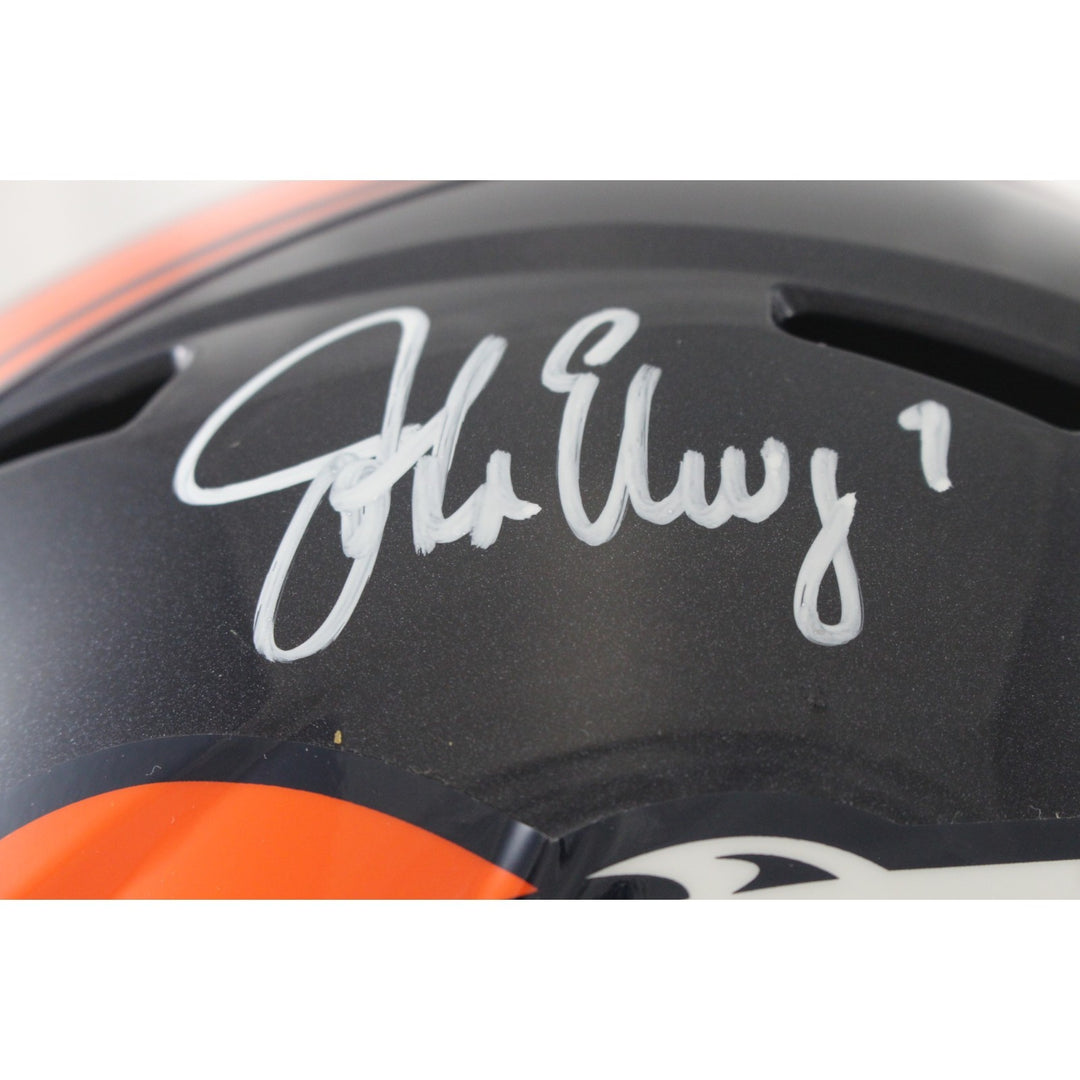 John Elway Autographed Denver Broncos F/S TB Helmet Beckett Witness 55198