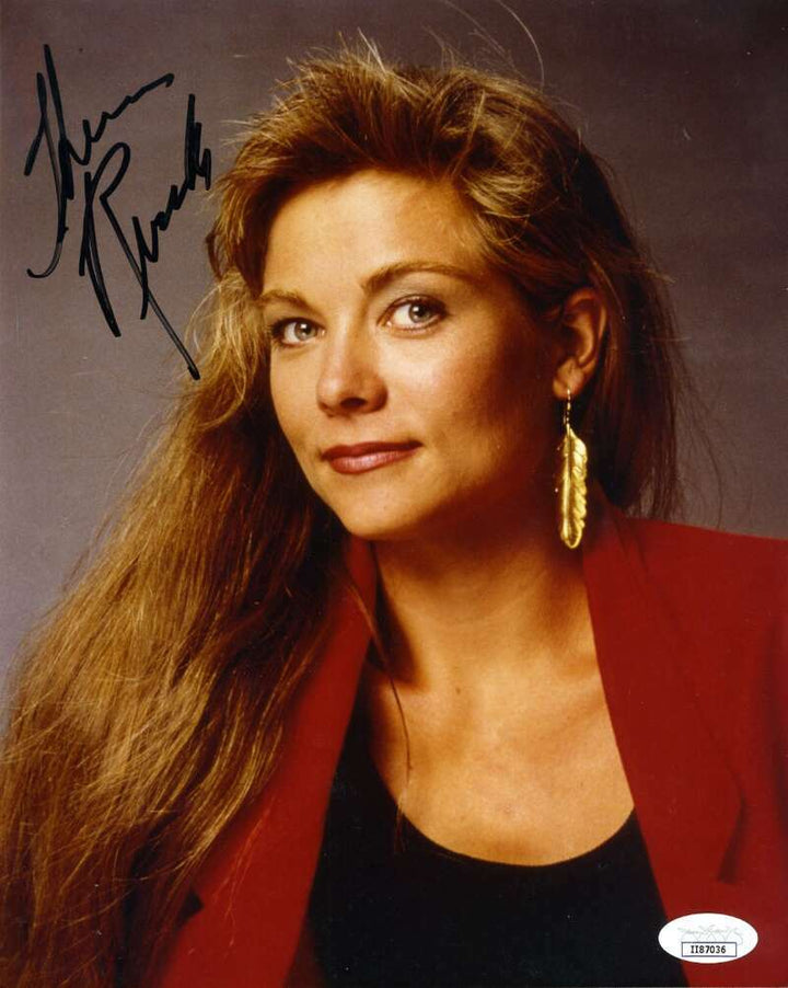 Theresa Russell JSA Coa Signed 8x10 Photo Autograph