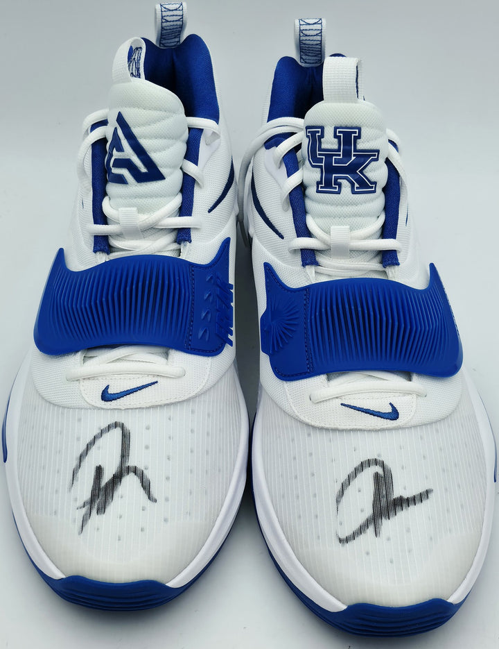 Giannis Auto 2021 PE Promo Kentucky Nike Zoom Freak 3 Game Shoes Size 16 Beckett