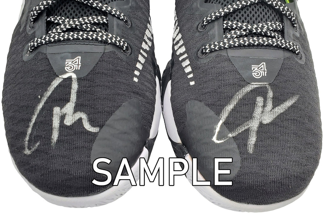 Giannis Antetokounmpo Signed Nike Immortality Shoes Size 15 BAS QR