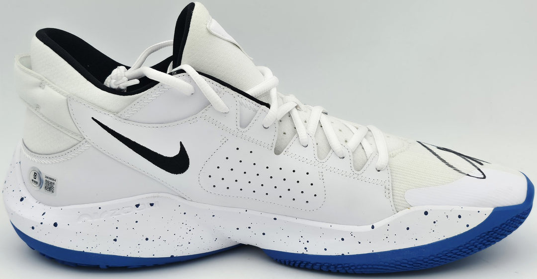 Giannis Auto 2021 (PE) Promo Duke Nike Zoom Freak 2 Game Shoes Size 16 Beckett