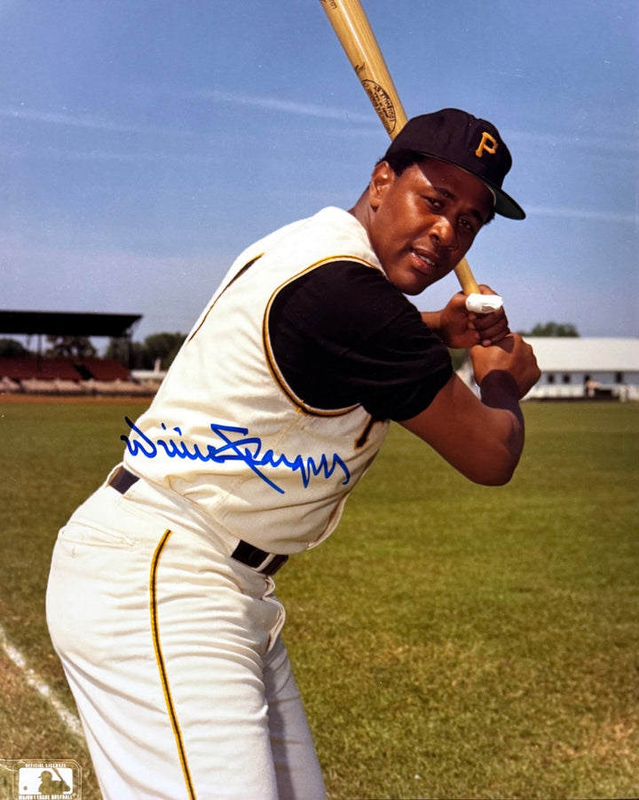 Willie Stargell signed Pittsburgh Pirates MLB 8x10 Photo Minor Dings - COA (HOF)