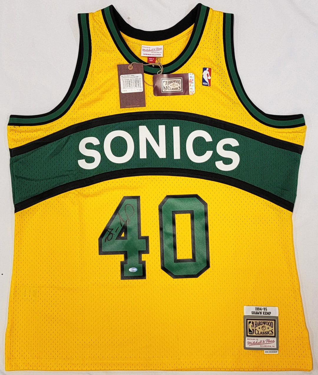 Supersonics Shawn Kemp Auto 1994-95 Mitchell & Ness Hardwood Classics Yellow