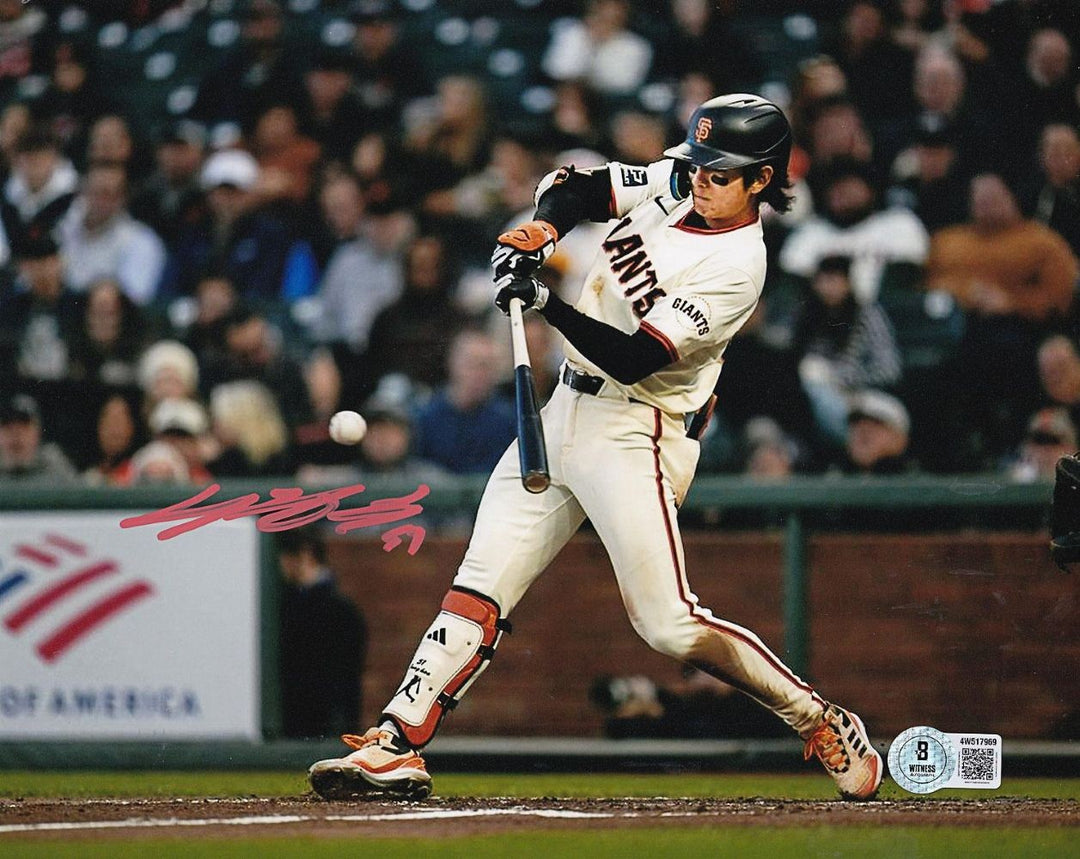 Jung Hoo Lee Signed 8x10 San Francisco Giants Photo BAS