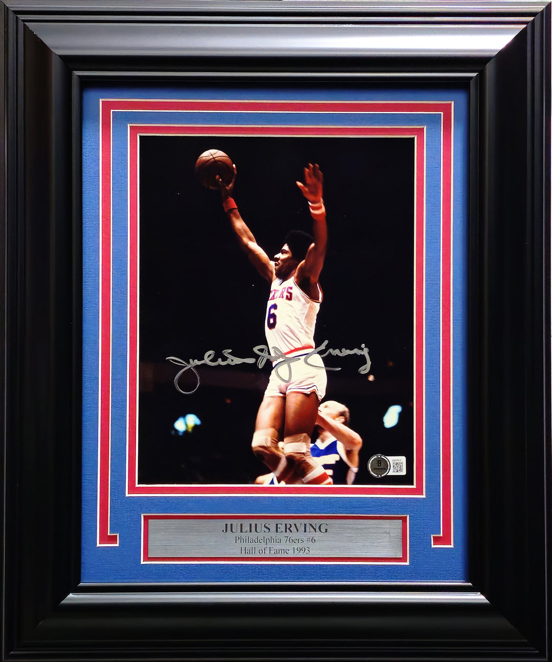 Julius "Dr. J" Erving Signed Framed 8x10 Photo 76ers Beckett #BM37813