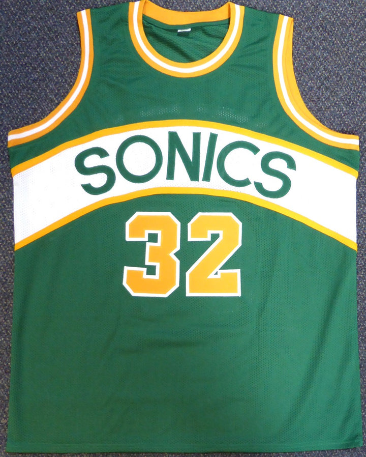 Seattle Sonics Fred Brown Signed Green Jersey MCS Holo