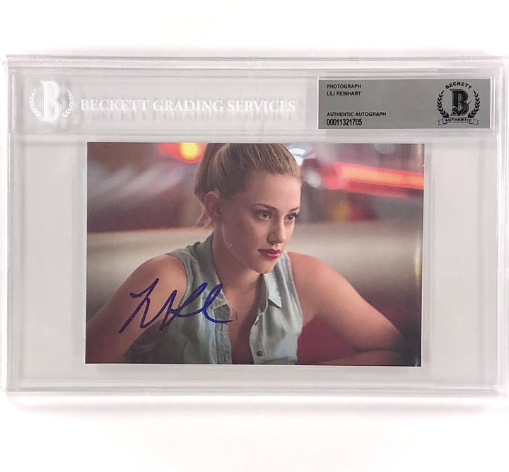 Lili Reinhart autograph signed 4x6 Photo B Beckett BAS COA Riverdale & Hustlers